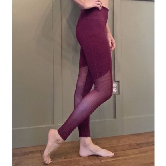 VICTORIA Sport Knockout Tight Leggings Mesh W/ Pockets Size XS - Picture 6 of 12